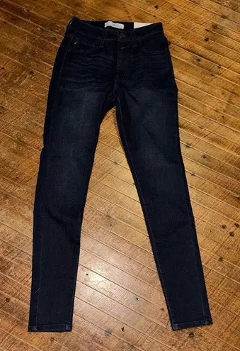 Kancan dark wash normcore stretchy 3/25 jeans Blue