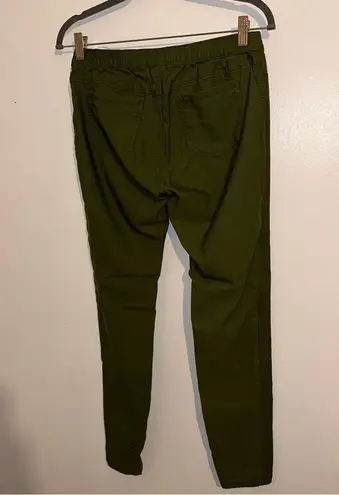 South Pole Vintage Super Stretch Olive Green Colored Pants size Large