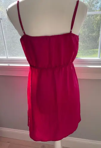 Forever 21 Magenta dress with flutter top