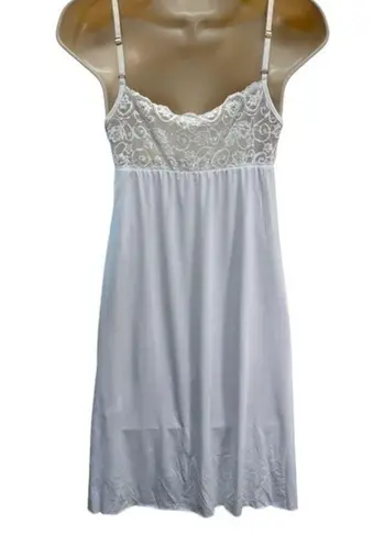 Commando  white butter lace slip dress slipping