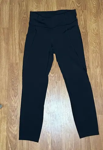 Lululemon Cropped Leggings