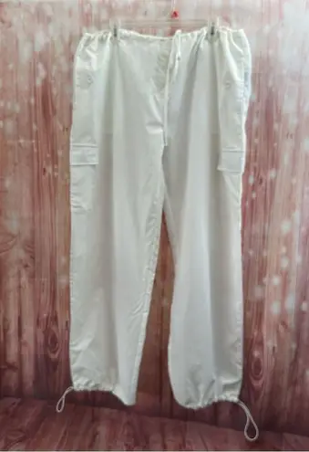 Cider  White Slim Fit Low Rise Parachute Pants