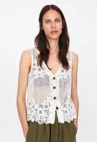 ZARA Ivory Linen Blend Floral Crochet Button Front Vest