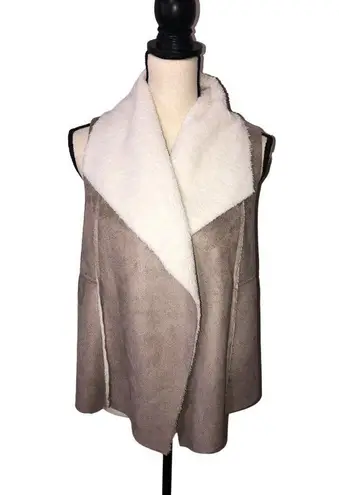 Susina Size XS Microsuede Faux Shearling Vest Vegan Open Front Warm Cozy Boho