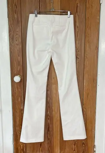 Ecru ✨ ✨ White Flare Leg Trousers ~ Size 2 🍄