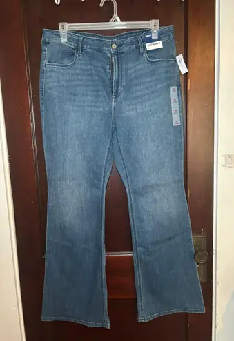 Old Navy High Rise Wow Flare Jeans