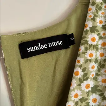 sundae muse green dress Sundae Muse Gracie Dress in Green Size 8