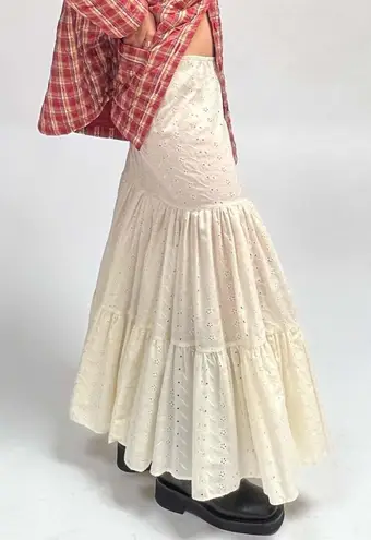 Eyelet Tiered Vintage Ruffle Maxi Skirt (2) Tan