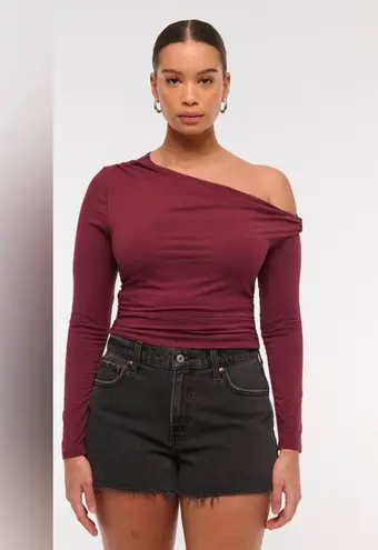 Abercrombie & Fitch  Curve Love High Rise 90s Cutoff Short black denim size 25 - Image 1