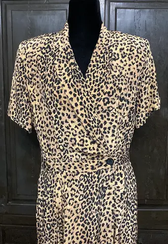 Robbie Bee Vintage animal print silk dress. Size 6