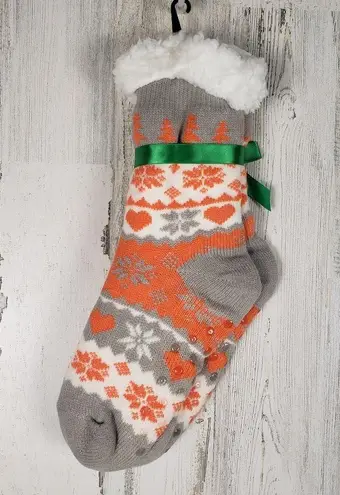 NWT Sherpa Lined Knit Winter Snowflake Holiday Design No