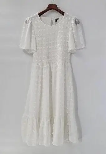 Kandra Womens Dress Medium White Smocked Flutter Sleeve Swiss Dot Flowy Midi NEW
