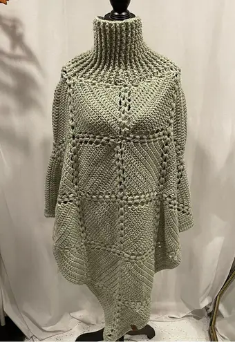 Chunky oversized sage green turtleneck poncho sweater granny square knit boho Size undefined