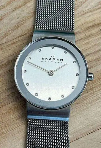 Skagen Denmark Ladies Watch Stainless Steel Mesh Bracelet Dial Ring Crystals