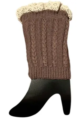 NWT boot cuffs leg warmers tan with ecru lace trim