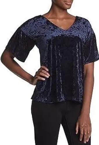 Bobeau Flutter Sleeve Velvet Top -Navy- Size Small- NWT
