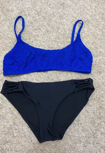 American Eagle  Bathing Suit Set