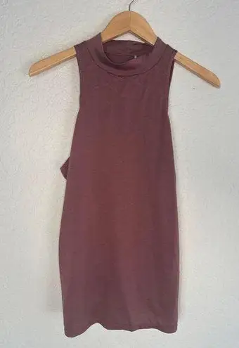 prAna Brown Dark Mauve High Neck Twist Back Top Medium Athleisure Tank Yoga