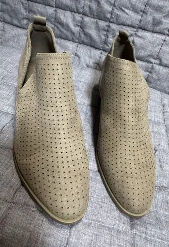 X-Appeal Auden, Slip On Booties, Taupe, Holes In Upper, New Without Box, Size 9