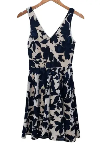 Soprano  Navy Blue White Floral Fit and Flare Dress Size Small