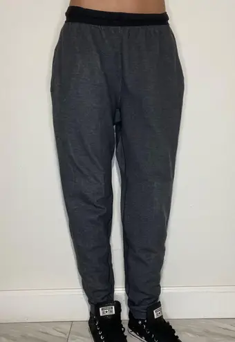 Nike Dri-FIT Standard Fit Yoga Training Jogger Pants Size M