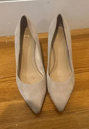 Marc Fisher LTD Suede Pointed Toe Block Heel Pumps Women's Size 8M Beige Tan