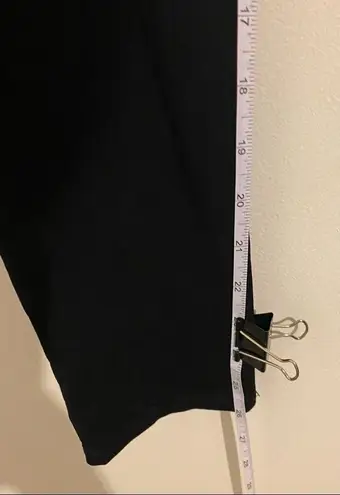 T Tahari Tee Tahari Viscose Blend Black Leggings size Medium New