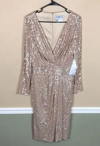 Mac Duggal NWT Ieena for Women’s Gold Sequins Mesh Faux Wrap Long Sleeve Dress