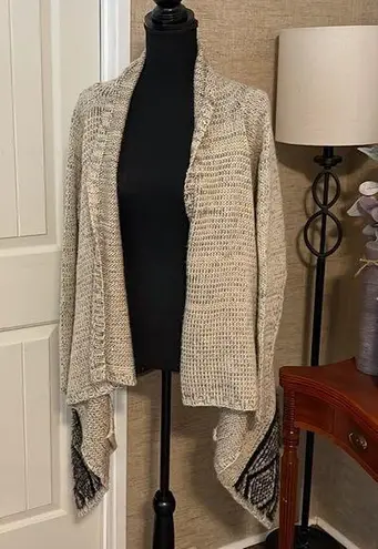 BCBGMAXAZRIA Cardigan Size Large Sweater Knit Oversized Aztec Boho