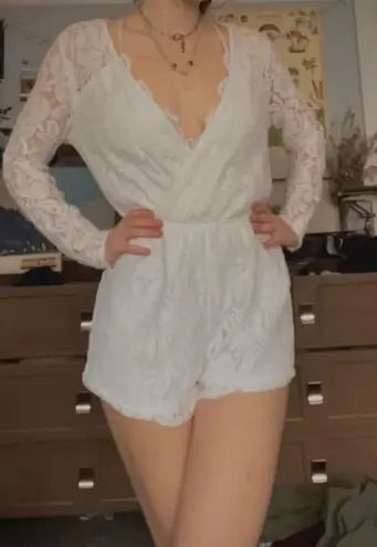Bleuh Ciel Lace White Romper
