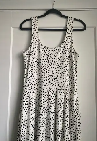 Alfani Printed Black & White Tank Top Midi Waves Dress