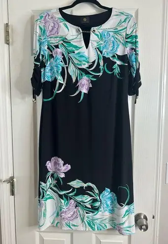 JM Collection Short Sleeve Black Dress with Floral Design by , Size Medium