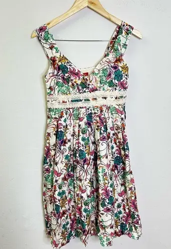 Sundance Catalog Linen Sleeveless Floral Dress Cross Lace Front Fit & Flare P2 White Size 2