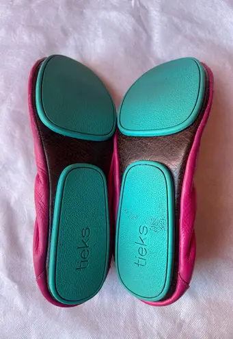 Tieks Fuchsia Classic Ballet Flats sz 8