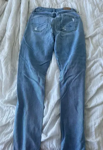 American Eagle Outfitters Mom Jeans