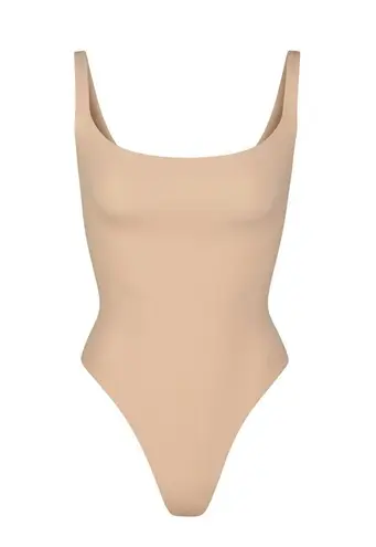 SKIMS Fits Everybody Squareneck Bodysuit