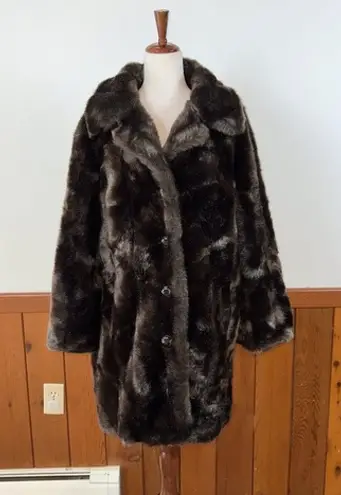 Beautiful Vintage 1960s/70s Royal