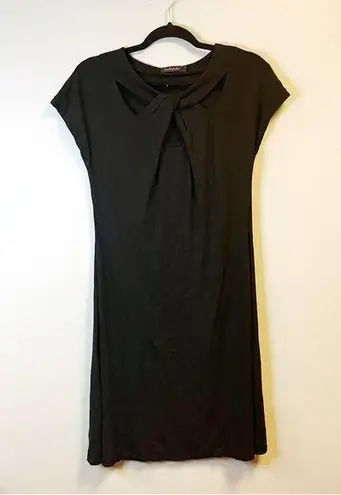 Fresh Produce Dress Black Shift Knit Dress w/ Cut Out Twist Neckline Sz S EUC