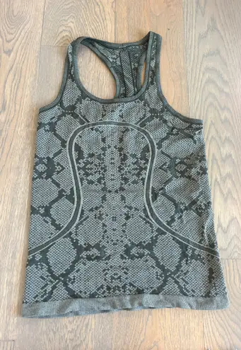 Lululemon Tank