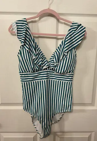 COCOSHIP Women's 1 Piece V-Neckline Striped Backless Ruffled Swimsuit, 10