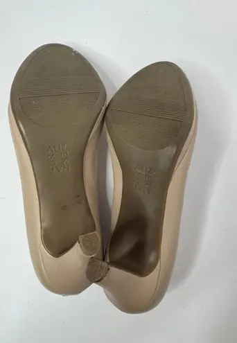 Naturalizer Nude 3 "Heels Size 6M