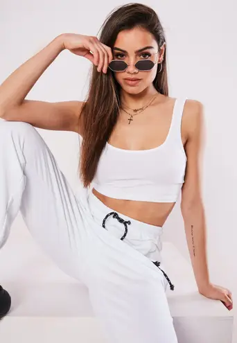 Pretty Little Thing Jersey Crop Top thumbnail 3