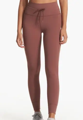 Vuori  L Women's BreatheInterlock Daily Jogger Leggings in Hazelnut