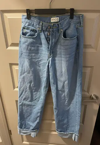 ética Cuffed Jeans
