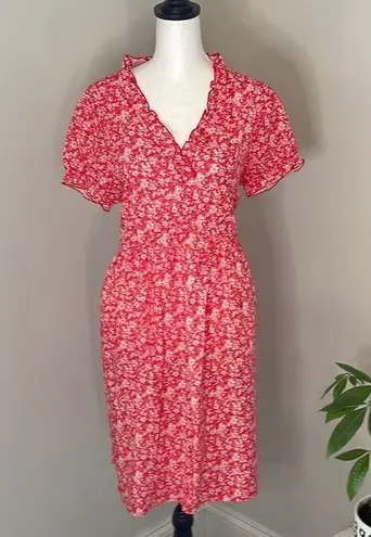 NWT Made With Love ❤️Baby Doll Dress. Size Large. Floral Red
