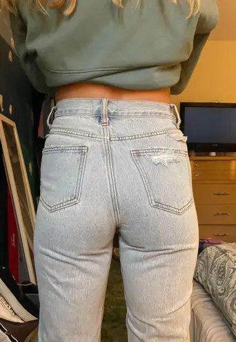 On Twelfth Straight Leg Distressed Jeans