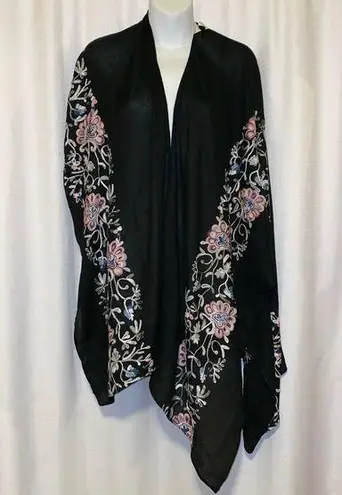 Simply Noelle black embroidered floral shawl (wrp2018-blk) new one size