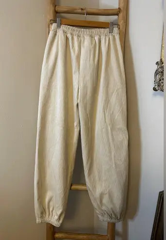 STONE ISLAND WOMENS CREAM CORDOROY JOGGERS RARE NWT!!! Size L