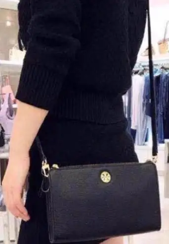 Tory Burch Brody pebbled black wallet Crossbody 195 13 Off Retail New With Tags From Nursejudy