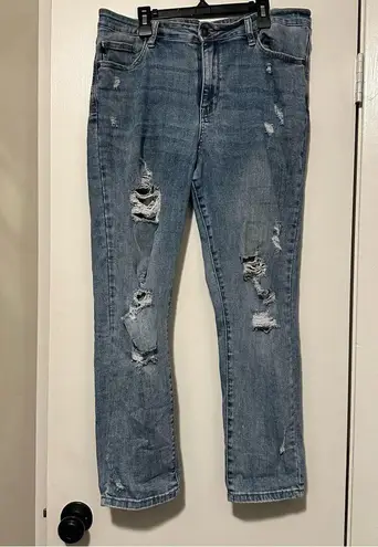 Judy Blue  High Waist Destroyed Boyfriend denim jeans size 13/31